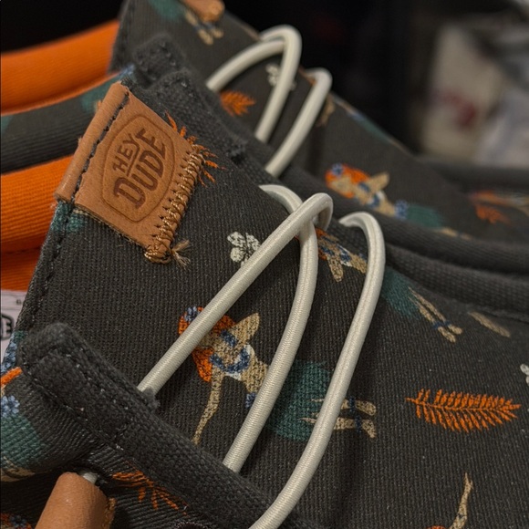 Hey Dude men’s Shoes - Gray and Orange size 12 - Picture 3 of 6